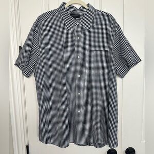 Banana Republic Black and White Casual Button Down Shirt